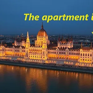 chain-bridge-apartment-budapest-1054.inbudapesthotels.com/